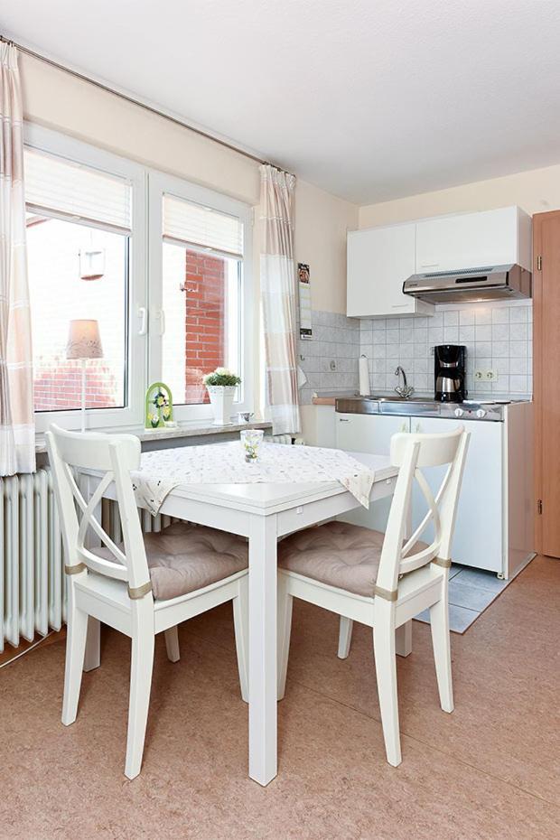Ferienwohnungen Im Haus Nordseebrise ノイハルリンガージール エクステリア 写真
